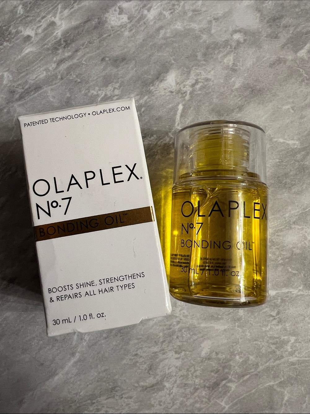 OLAPLEX No.7 Bonding Oil Hair Serum